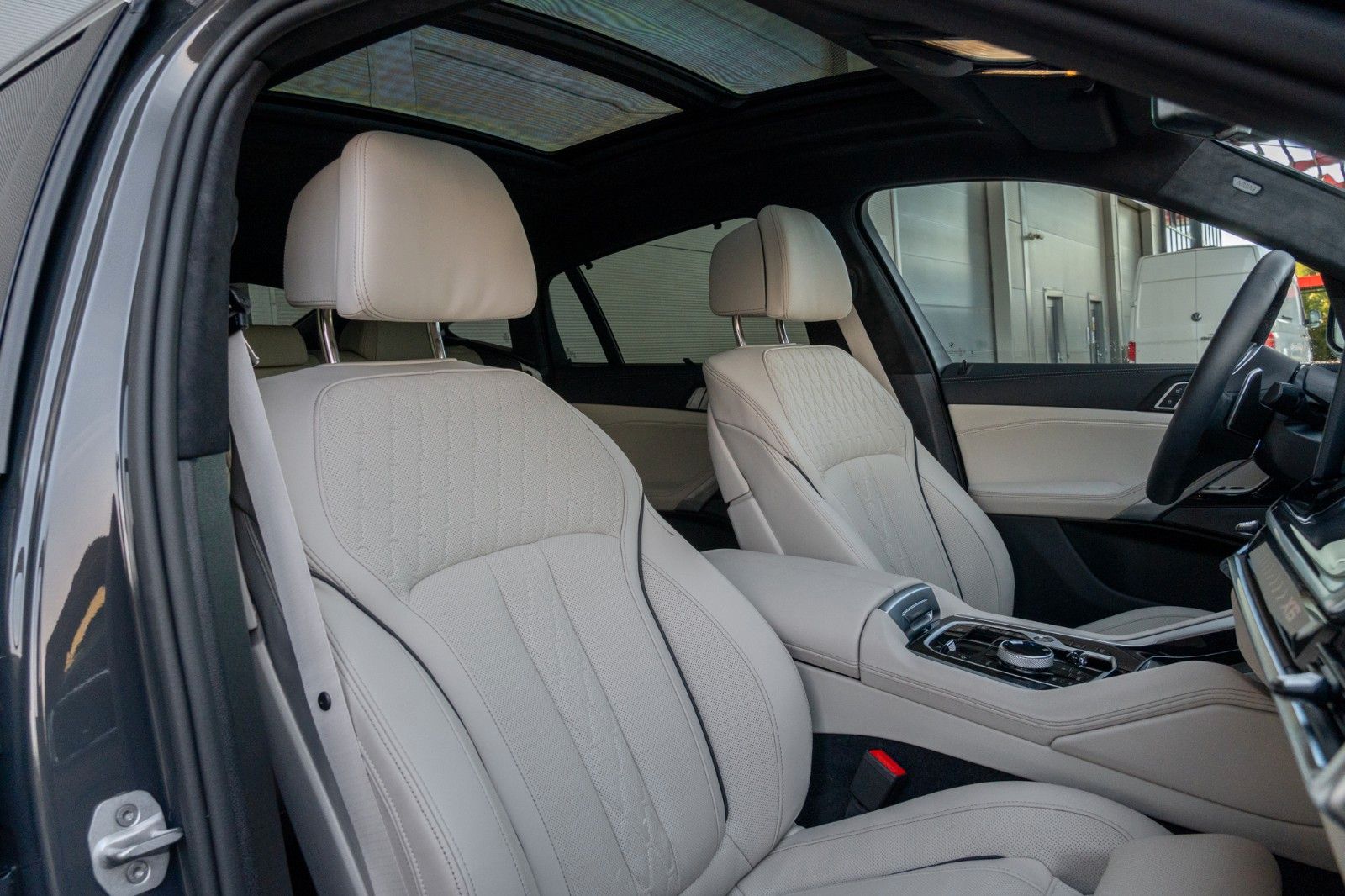 BMW X6 30d M SPORT.MASSAGE.SOFTC.DR.ASS.PRO.AHK.5/60