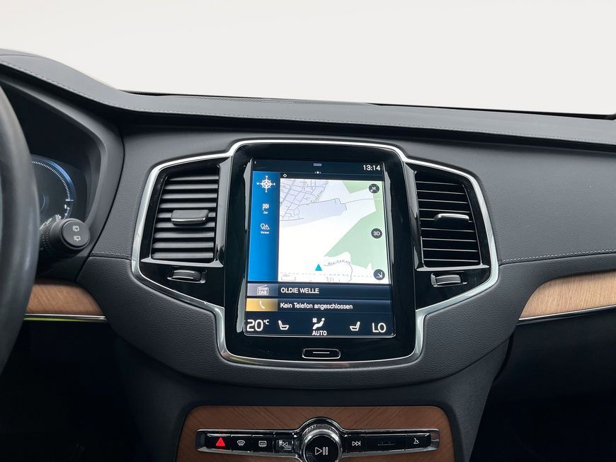 Volvo XC90 T8 AWD Recharge - Samsaru's Car Outlet