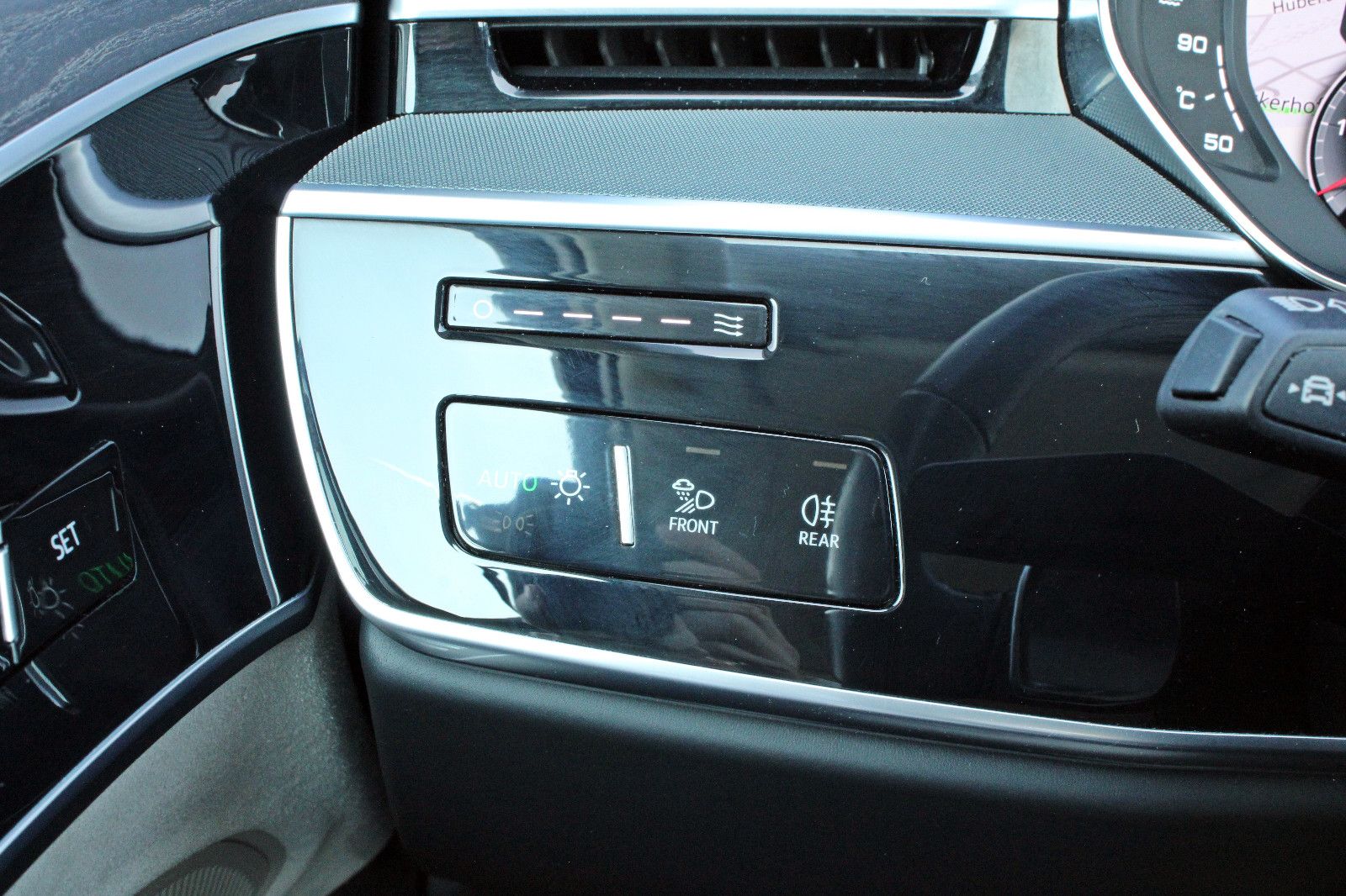 Audi A8 Lang 50TDI S LINE BLACK - Samsaru's Car Outlet