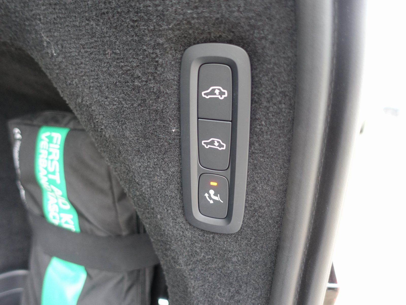 Volvo XC90 Ultra T8 AWD/B&W/FourC/AHK/Pano/360°/HeadUP