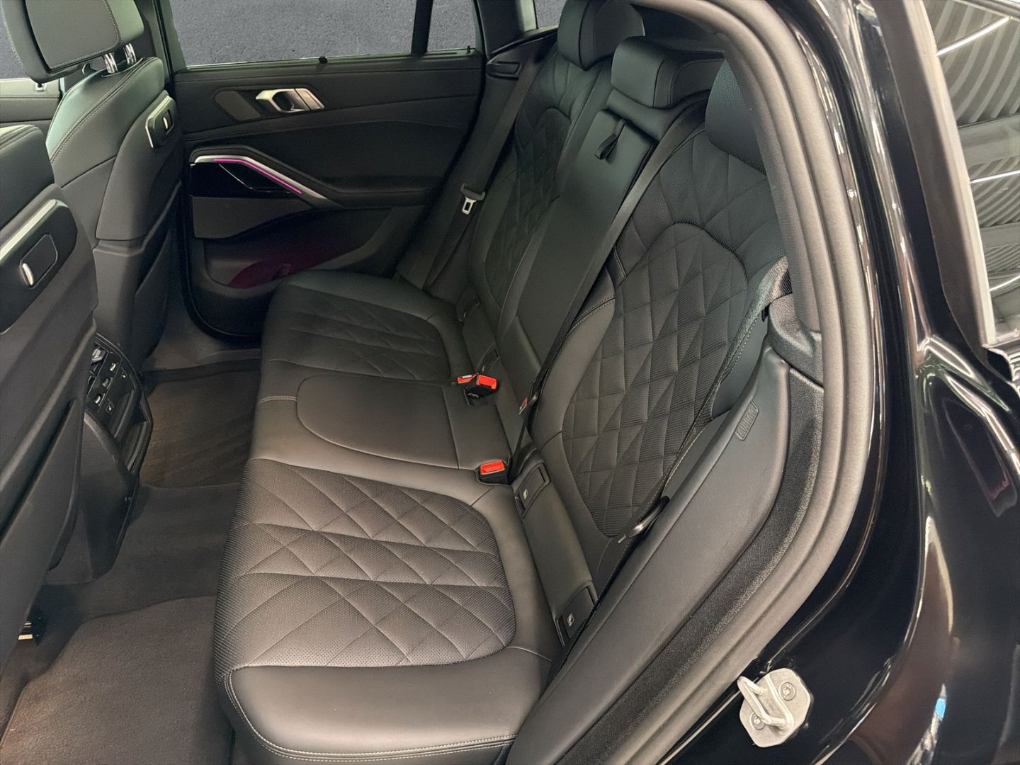 BMW X6 xDRIVE 30d M SPORT 22'' LC PROF AHK KAMERA 36