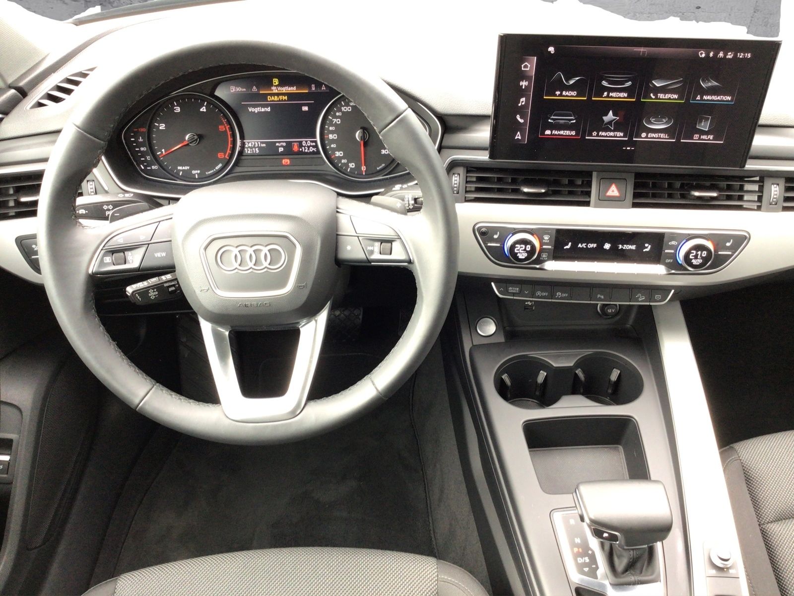 Audi A4 allroad 40 TDI quattro S-tronic AHK ** Busine