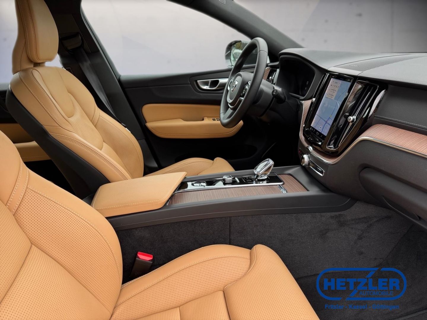 Volvo XC60 Ultimate Bright Recharge Plug-In Hybrid AWD