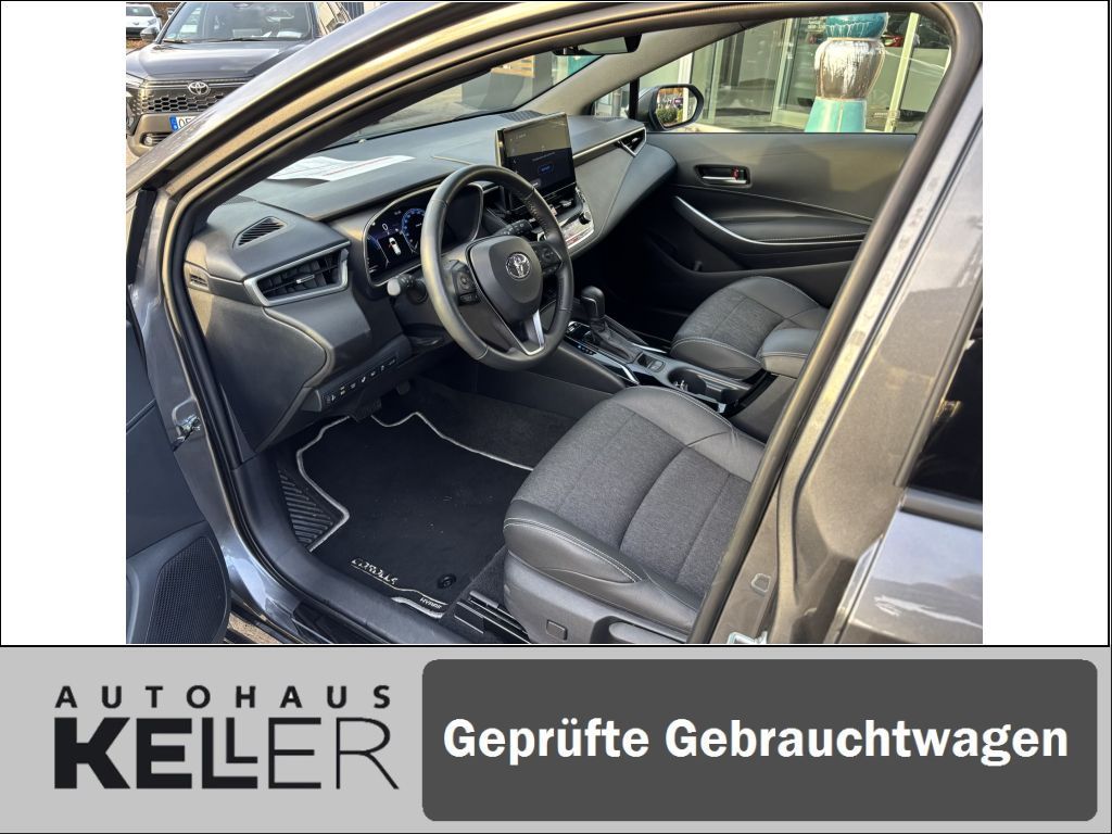 Toyota Corolla 1.8 Hybrid Touring Sports Teamplayer