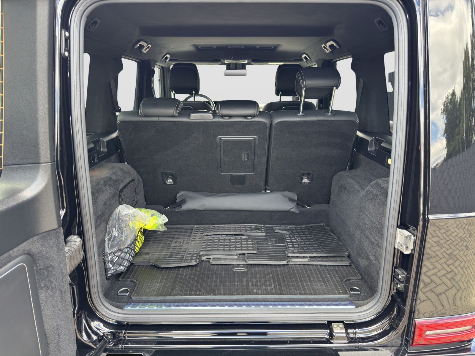 Mercedes-Benz G 400 d AMG - Samsaru's Car Outlet