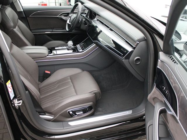 Audi A8 60 TFSIe quattro ASSISTENZ PLUS - Samsaru's Car Outlet