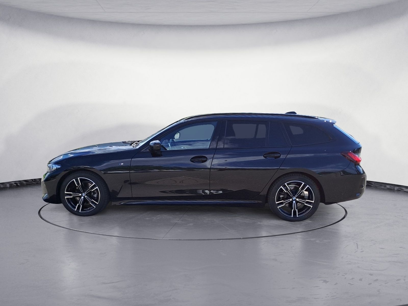 BMW 320d Touring M Sport Shadow - Samsaru's Car Outlet