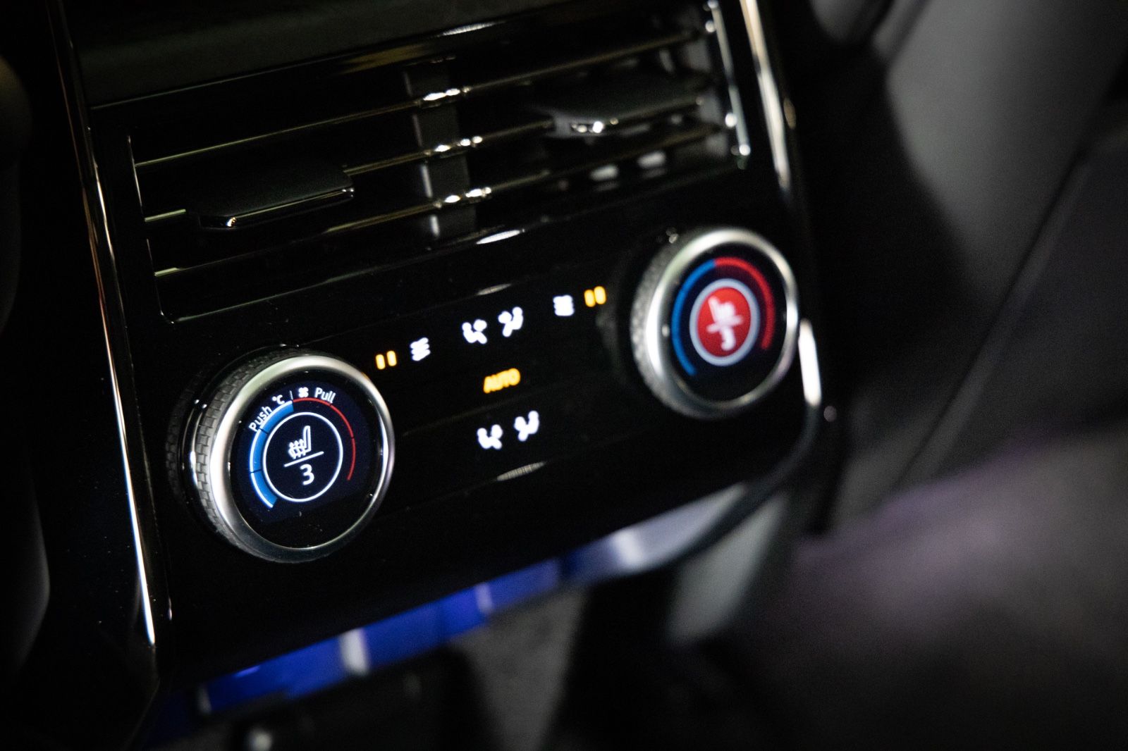 Range Rover Sport D350 First Edition - Samsaru's Car Outlet