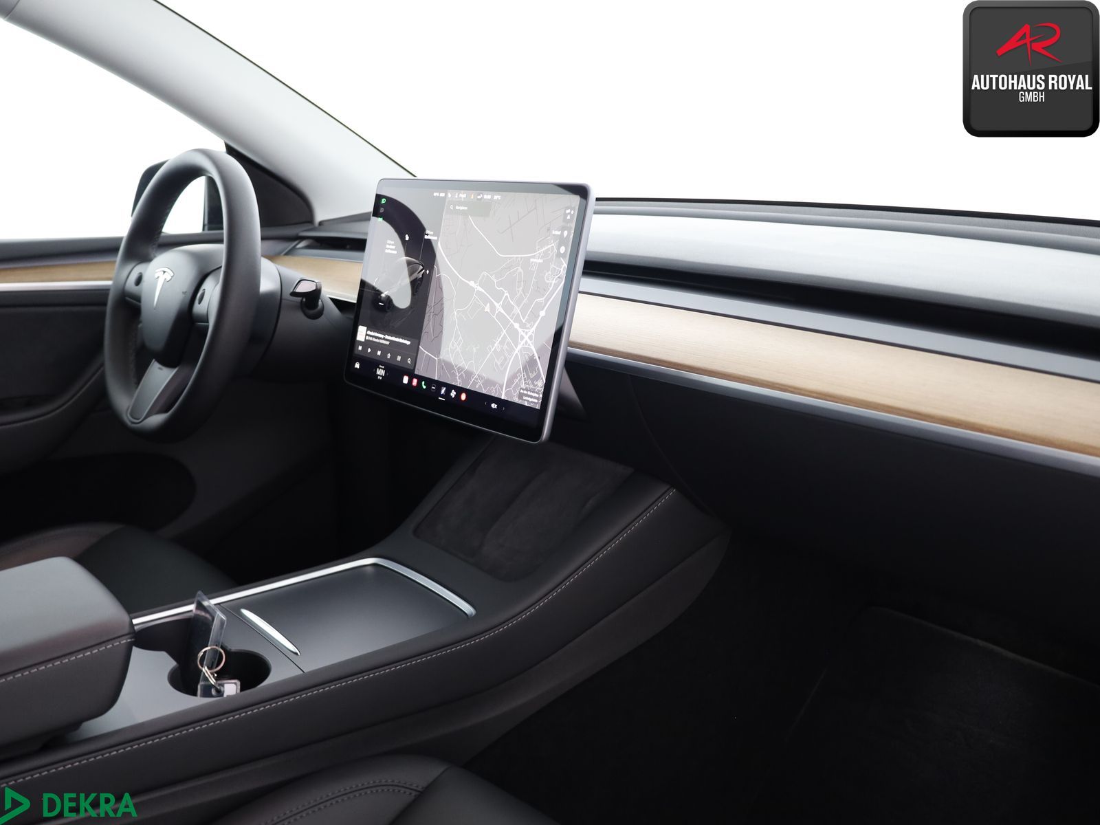 Tesla Model Y PERFORMANCE Dual Motor AWD PANO,KEYLESS
