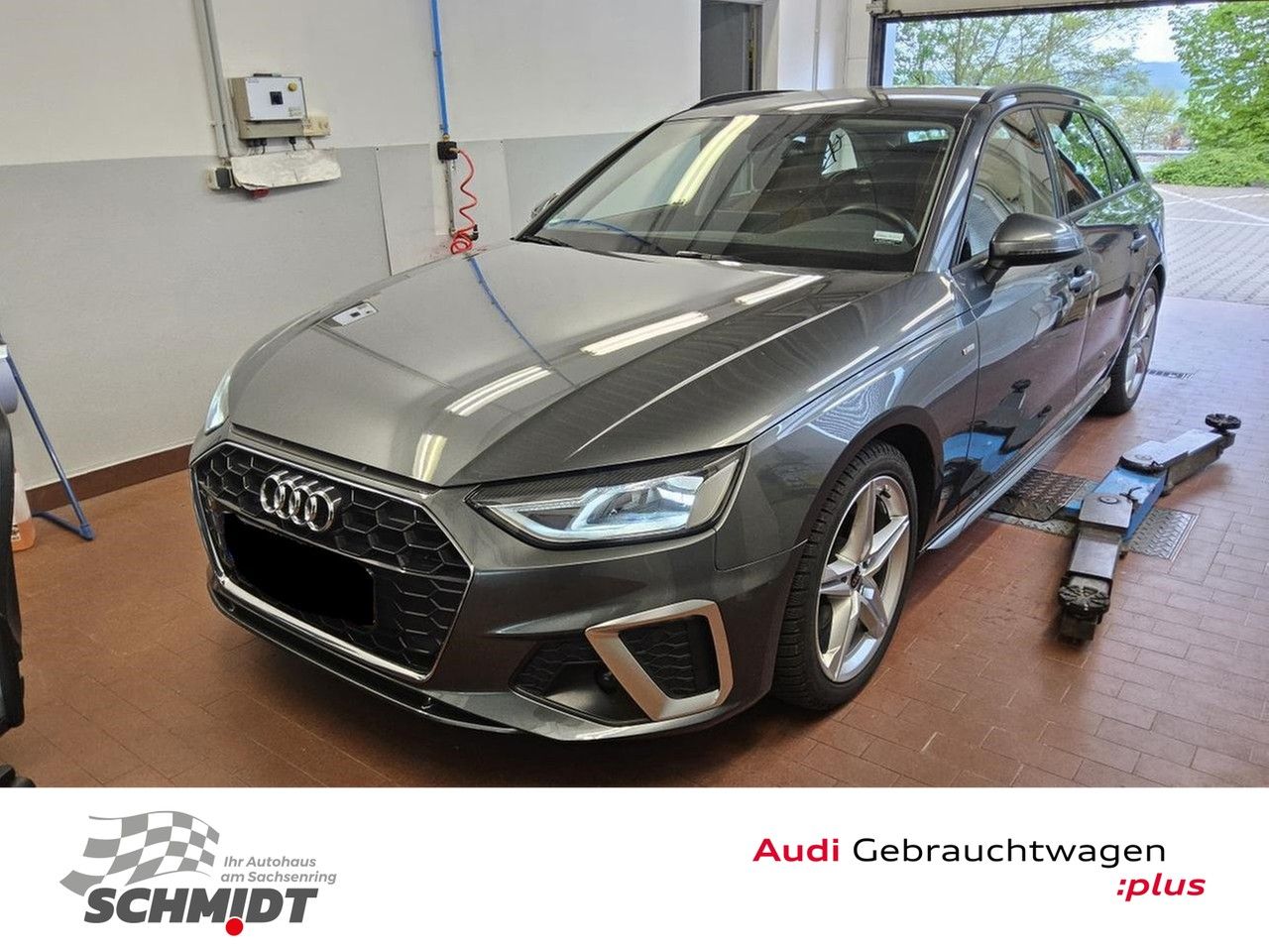Audi A4 Avant 35 TFSI S Line - Samsaru's Car Outlet