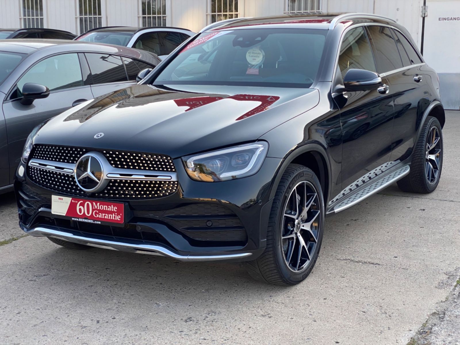 Mercedes-Benz GLC400d AMG 4M Airmatic_Panora_KeylessEntry_360°