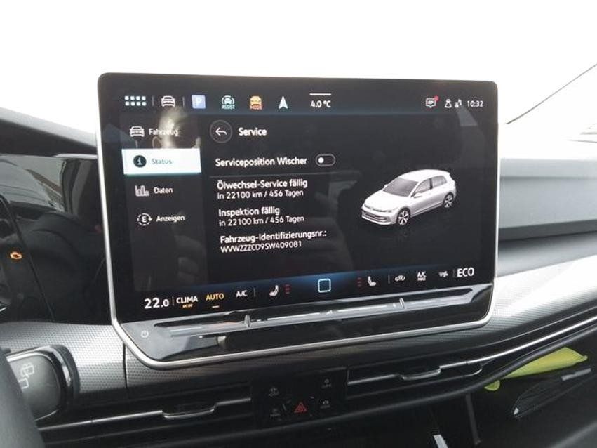 Volkswagen Golf VIII Style 1.5 eHybrid DSG MATRIX+APP+NAVI