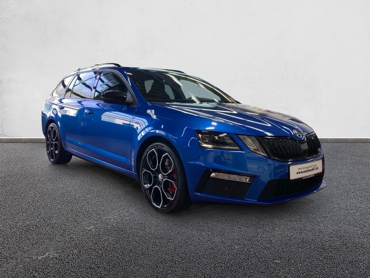Skoda Octavia Combi RS 2.0 TSI - Samsaru's Car Outlet