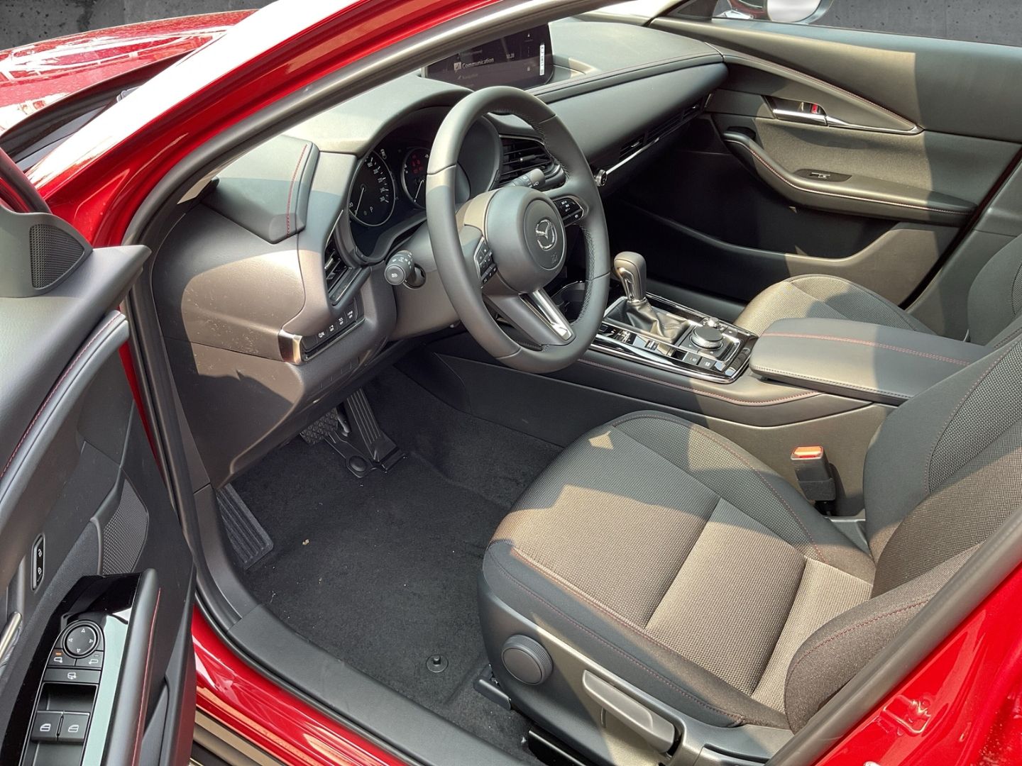 Mazda CX-30 2.5 AT Homura Navi Kamera HUD APP LED