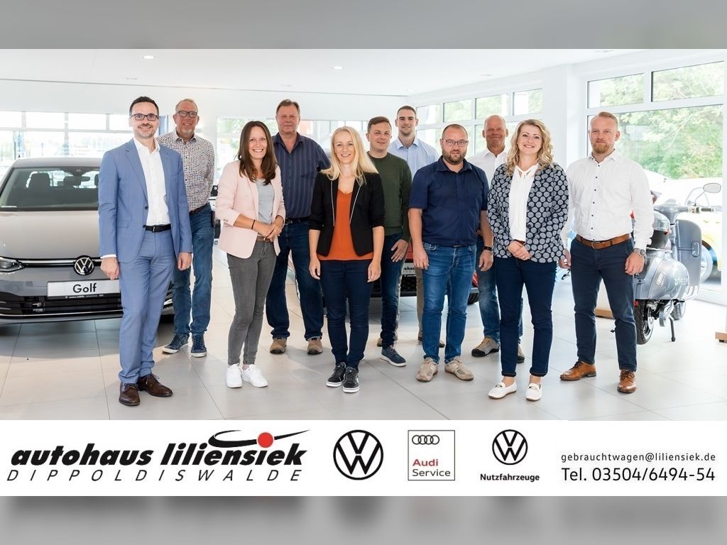 Volkswagen T-Roc 1.5 TSI DSG Life - Samsaru's Car Outlet