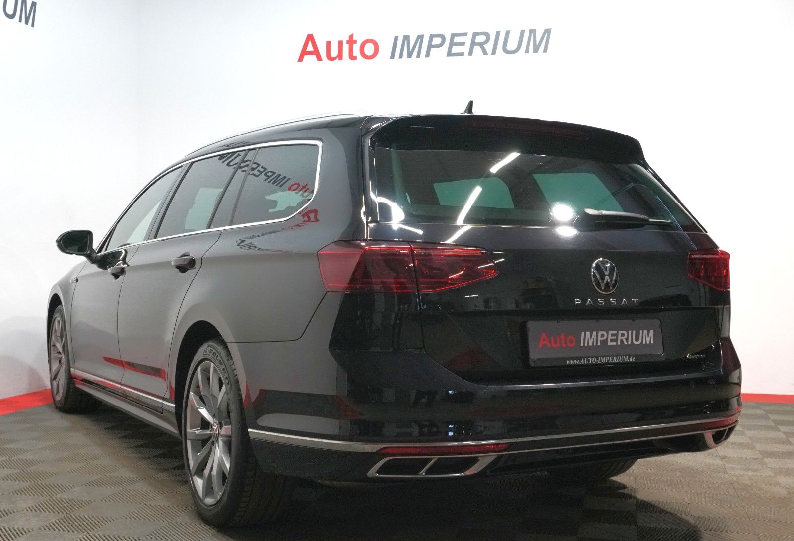 Volkswagen Passat Variant R-Line 4Motion 2.0 TDI*AHK*IQ.Lig