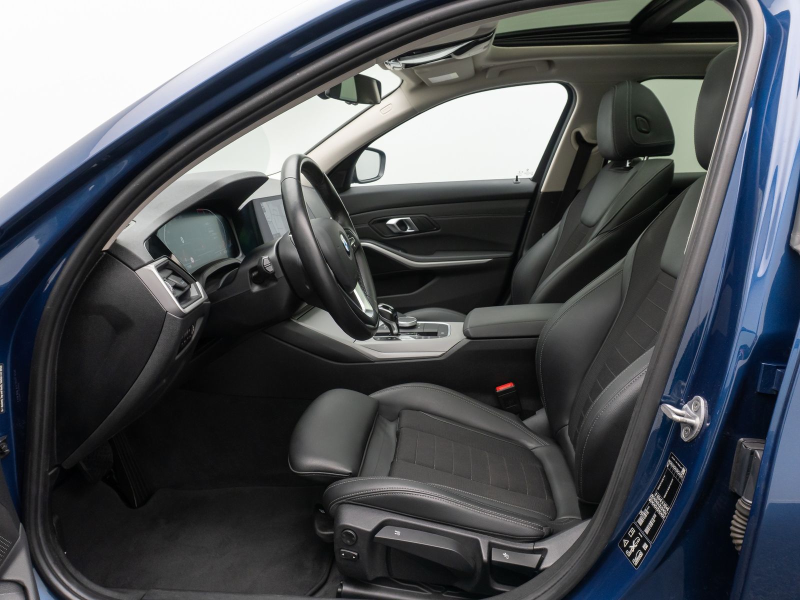 BMW 330i xD - Samsaru's Car Outlet