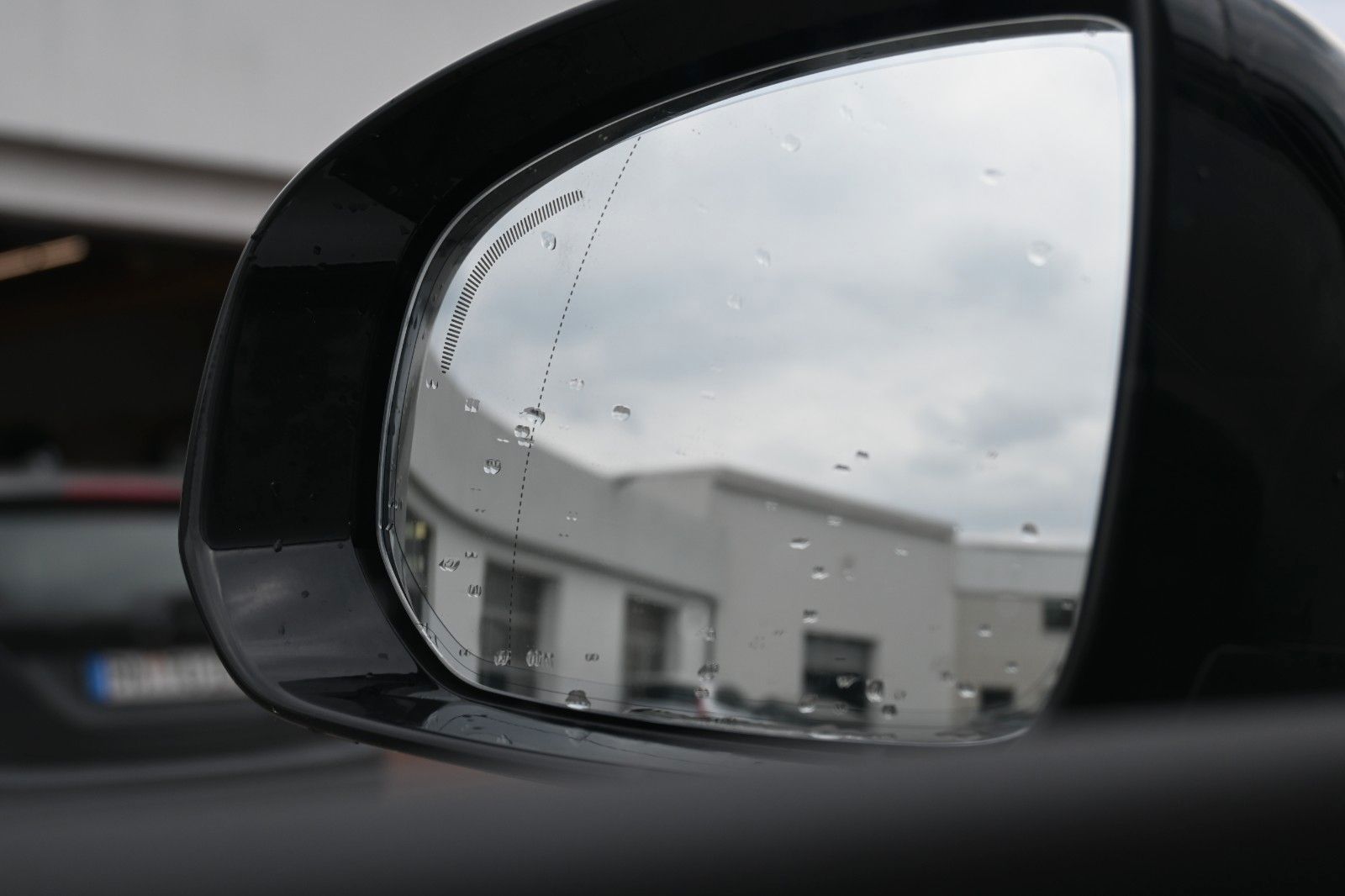 Volvo XC60 B4 D Autom. Plus Dark*STDHZG*360°*H&K*ACC