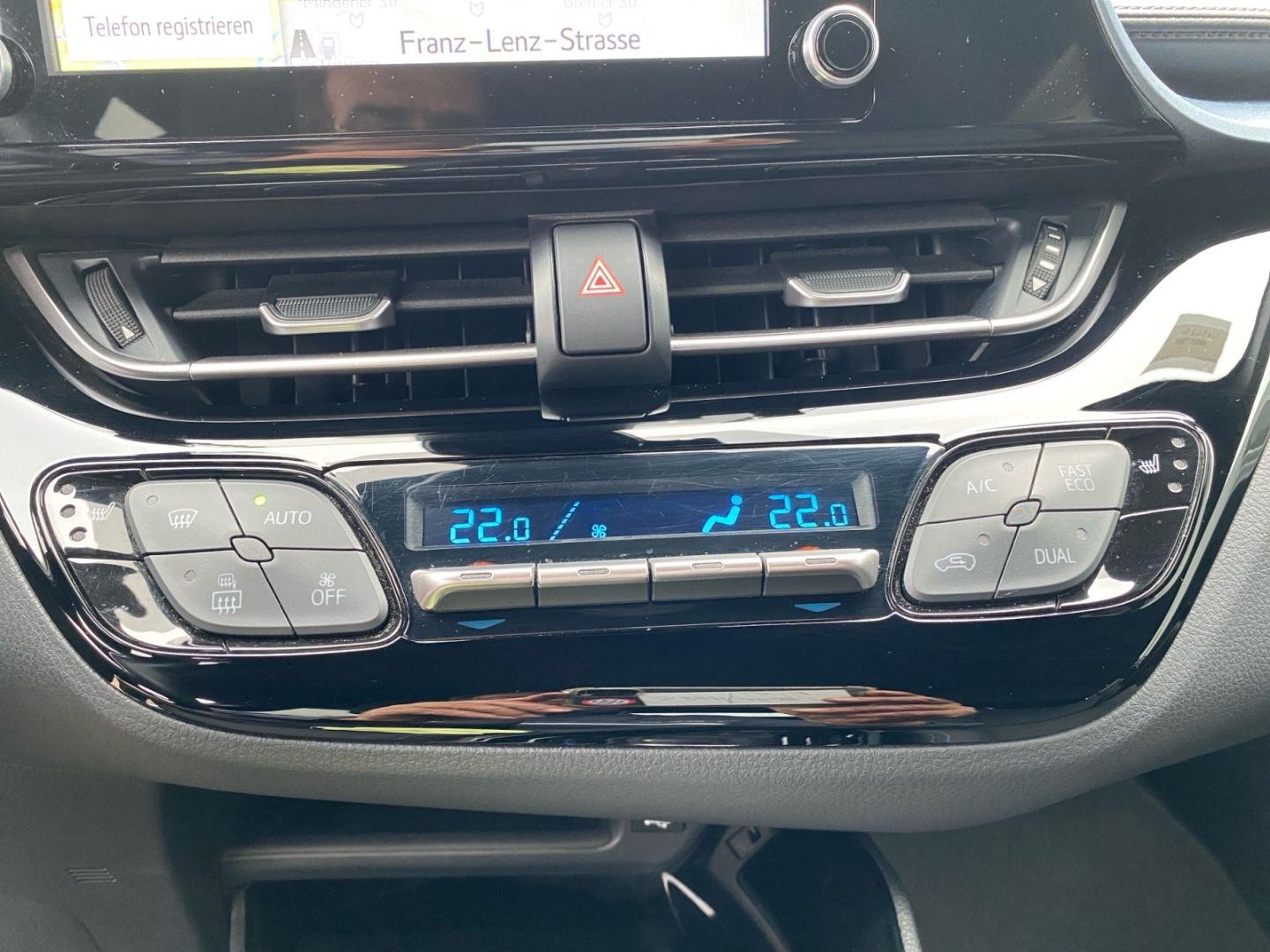 Toyota C-HR 2.0 Hybrid Team D *LED*ACC*Navi*CarPlay*CAM