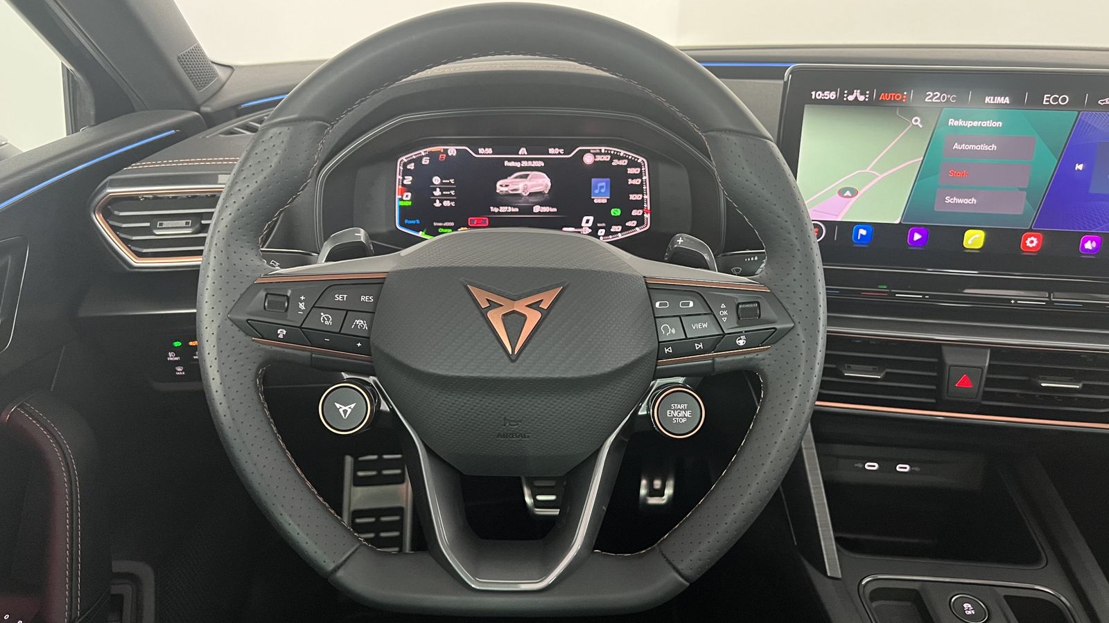 Cupra Leon Sportstourer VZ e-Hybrid - Samsaru's Car Outlet