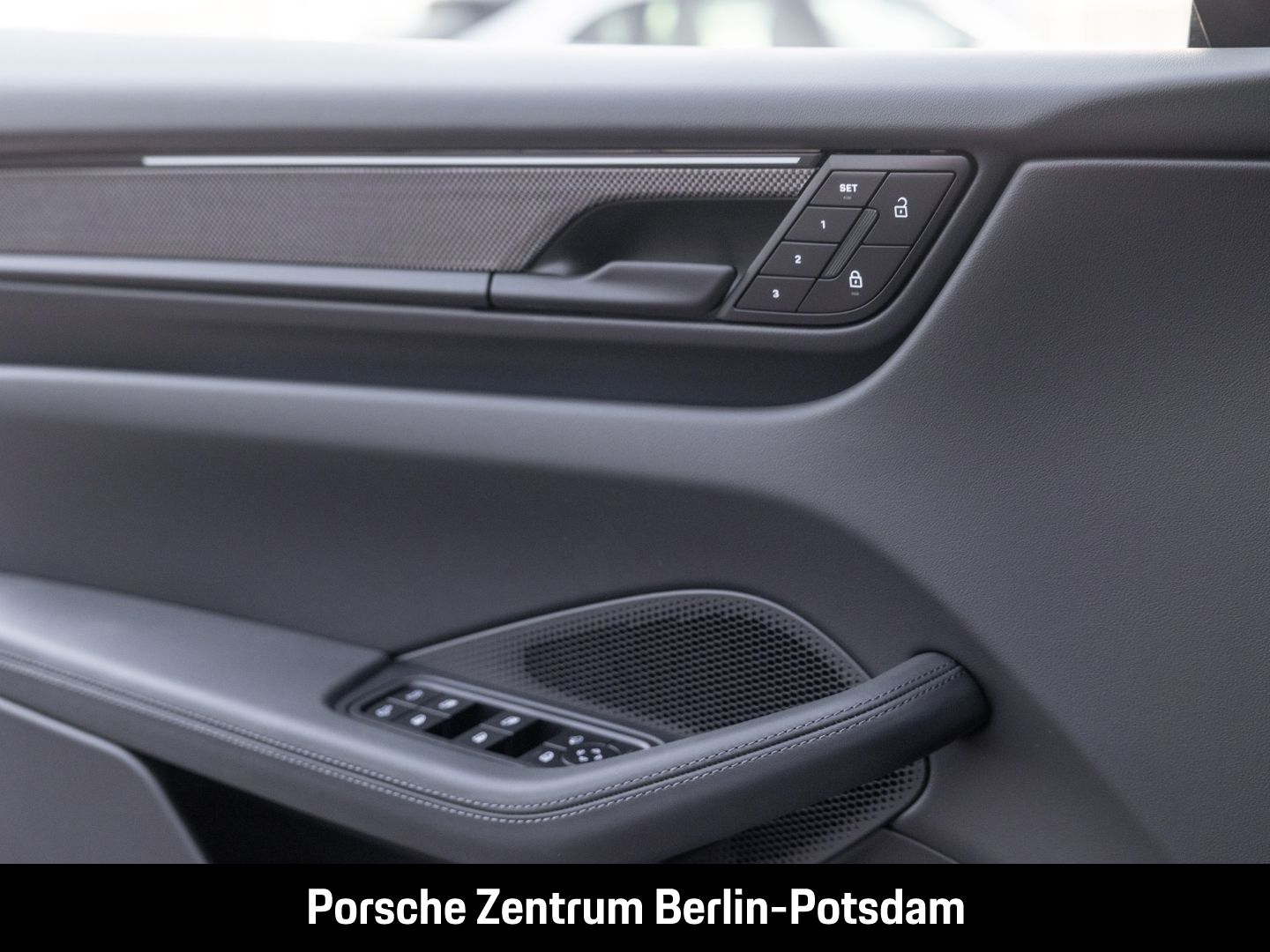Porsche Macan Turbo LED-Matrix Surround-View InnoDrive
