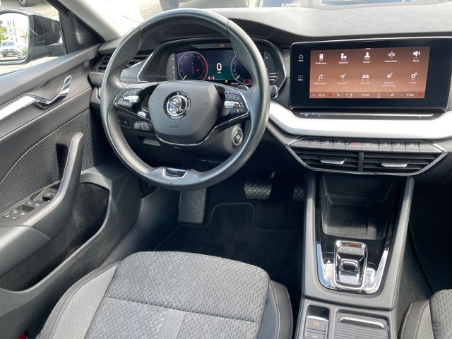 Skoda Octavia Combi First Edition 2.0 TDI DSG - Samsaru's Car Outlet
