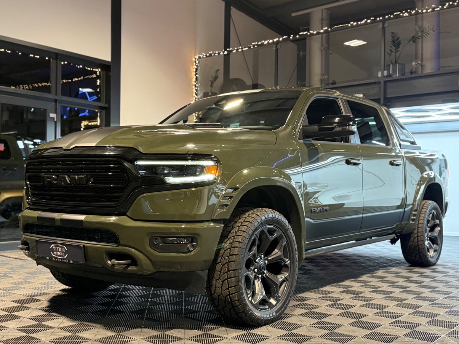 Dodge RAM 1500 5.7 LIMITED/NIGHT/VIRTUAL/FACELIFT/19%/