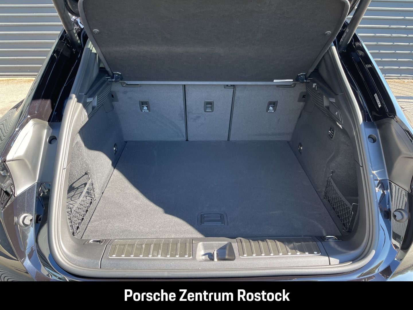 Porsche Macan 4S BOSE LED-Matrix Panorama Surround-View