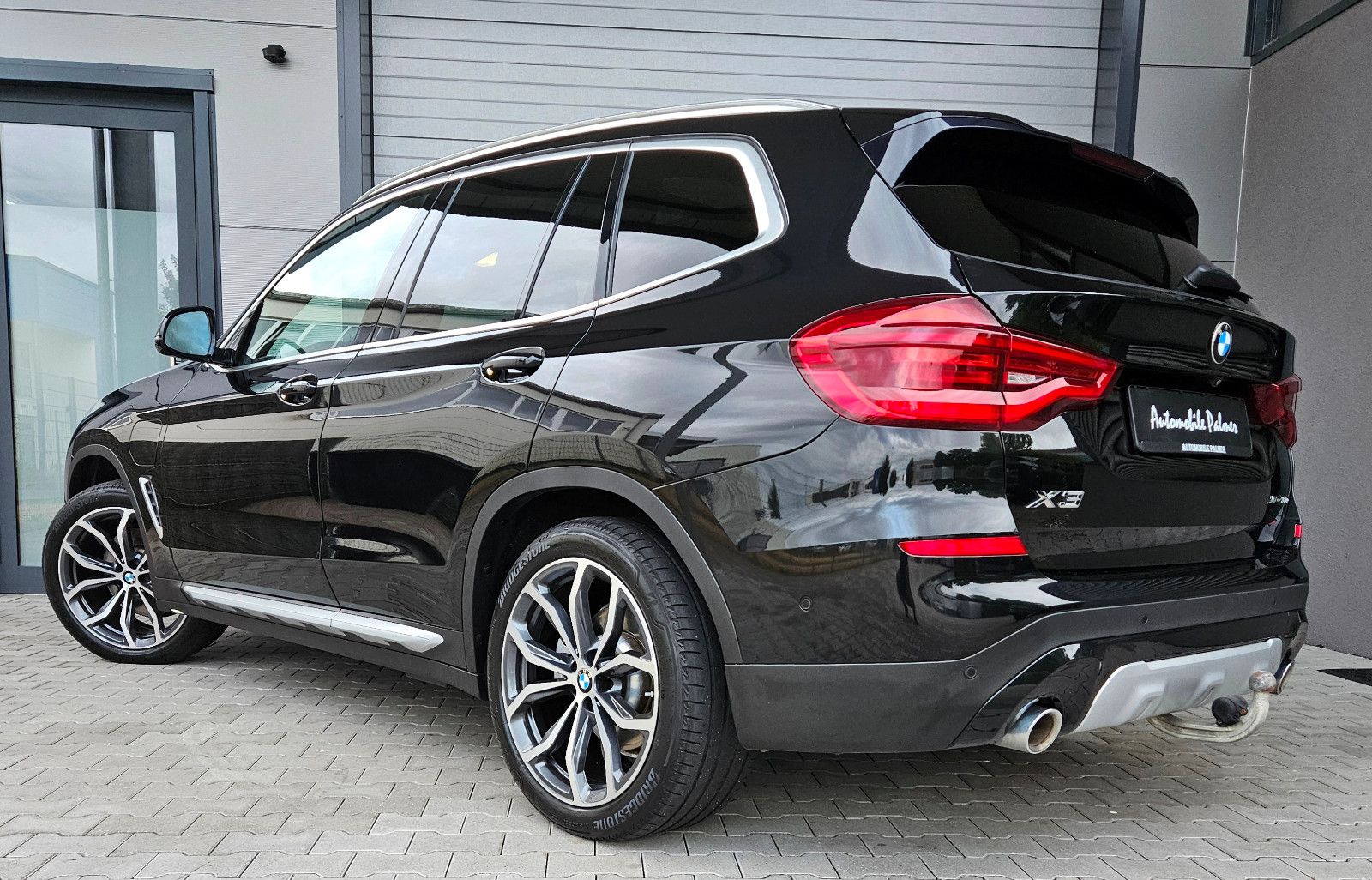 BMW X3 xDrive30e M SPORT - Samsaru's Car Outlet