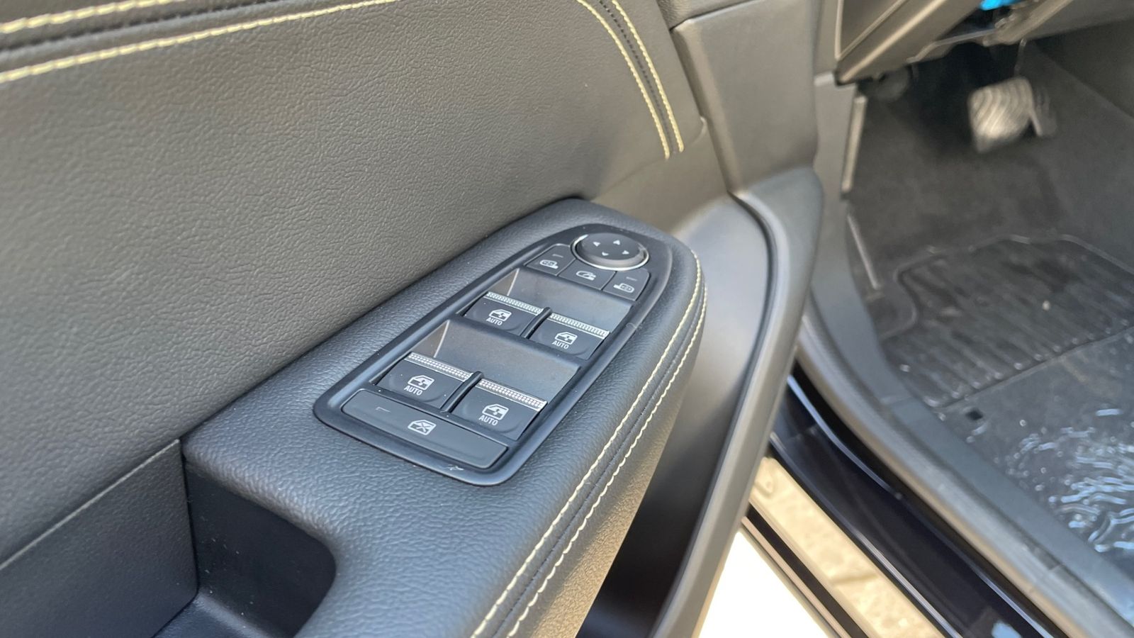Renault Arkana TECHNO Mild Hybrid - Samsaru's Car Outlet