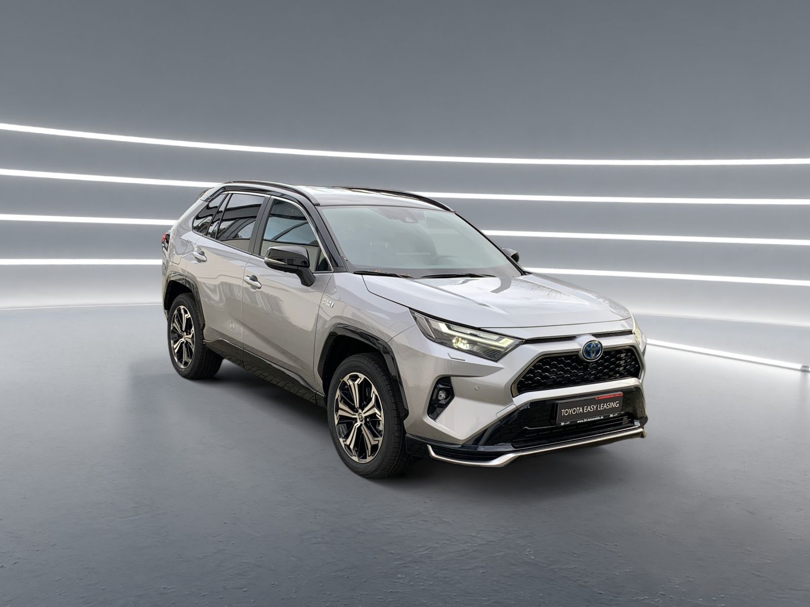 Toyota RAV4 Plug-in Hybrid Style - Samsaru's Car Outlet