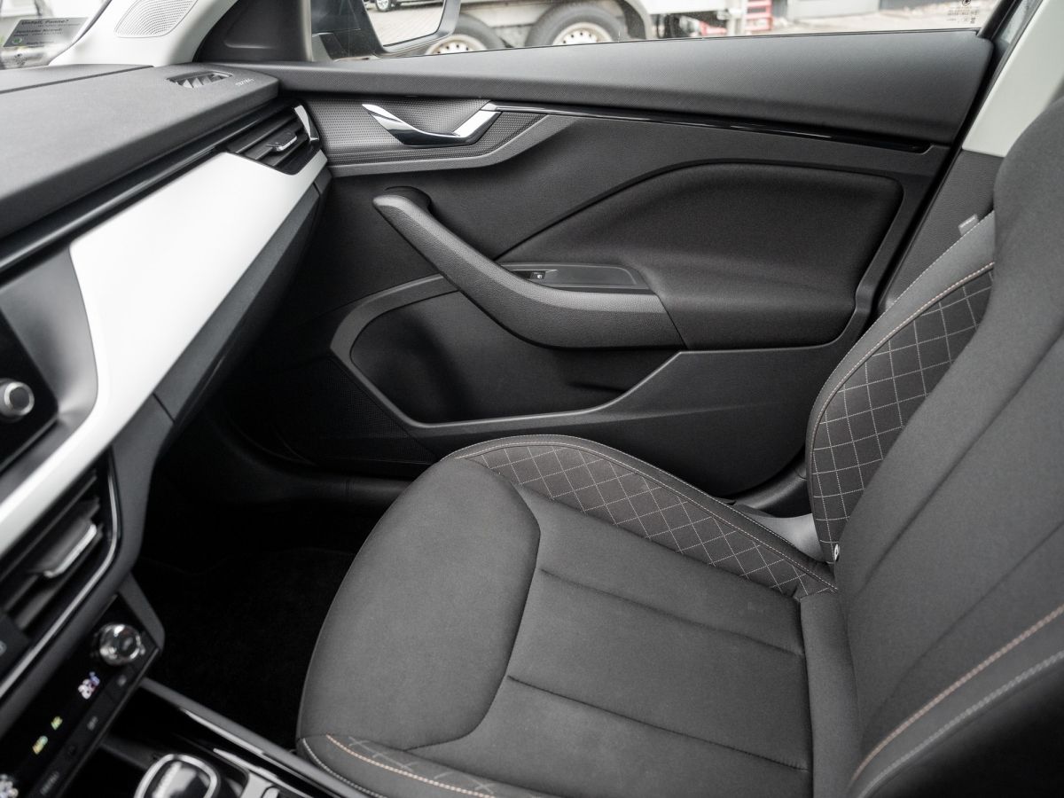 Skoda SCALA 1.5 TSI DSG - Samsaru's Car Outlet