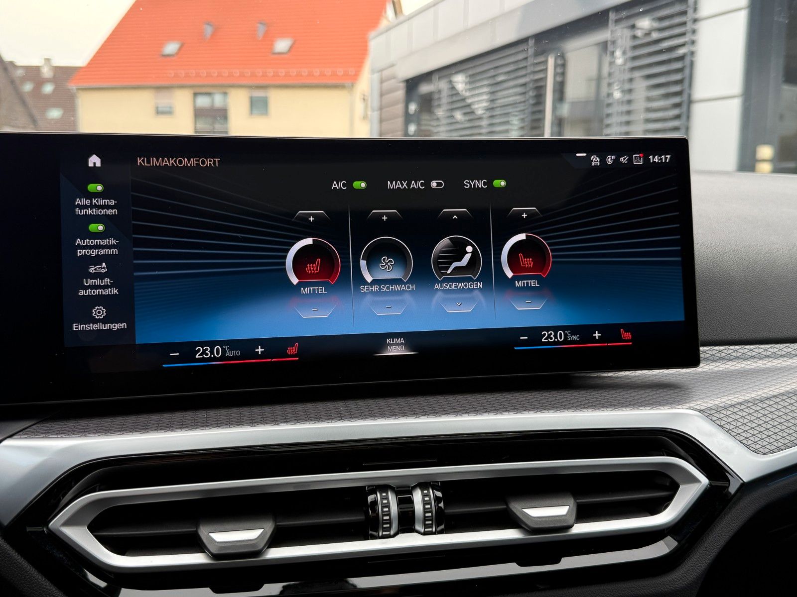 BMW 320d xD M Sport pro HuD AHK Pano hifi StHzg