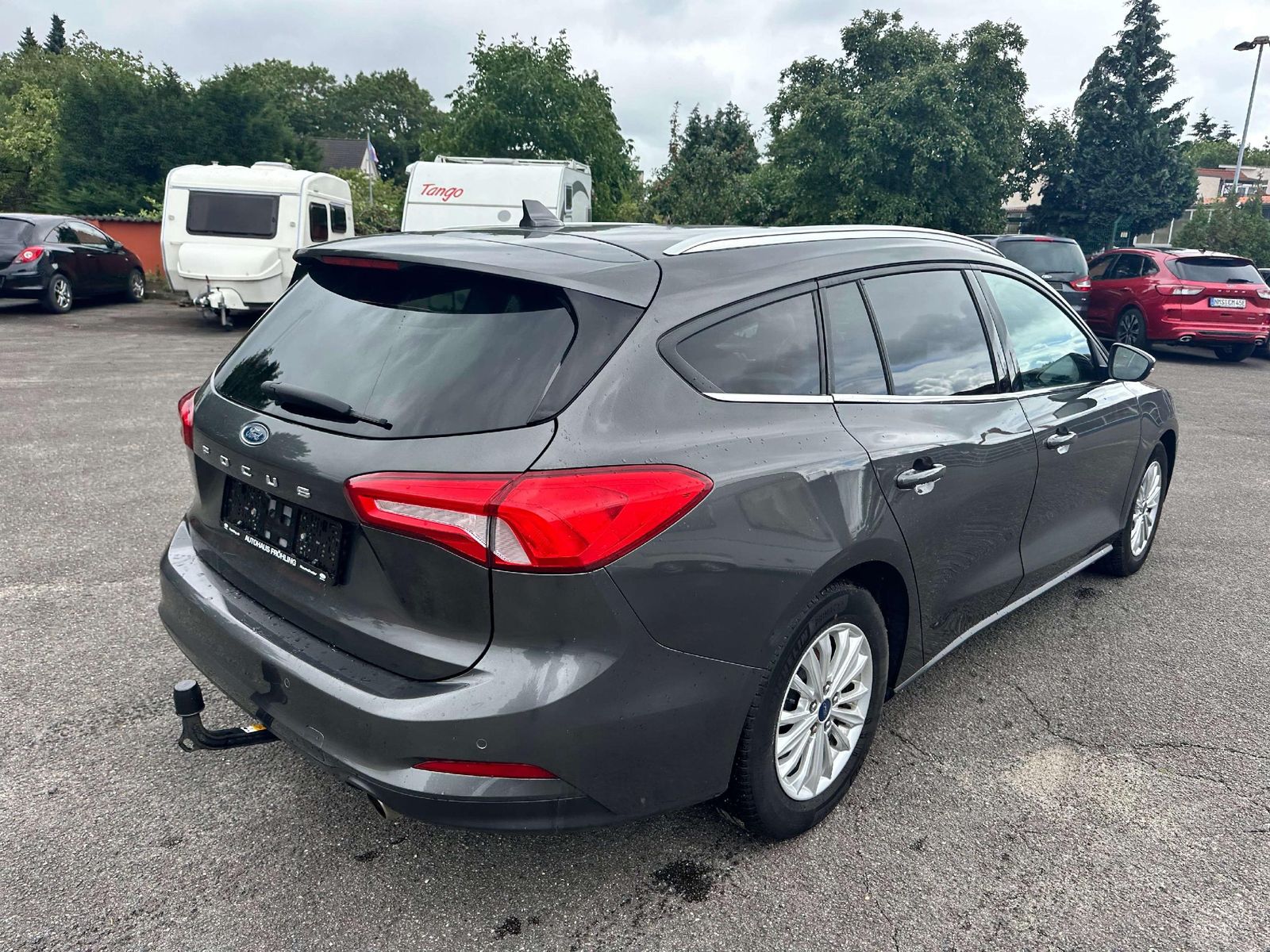 Ford Focus 1.5 EcoBlue Titanium Aut. - Samsaru's Car Outlet