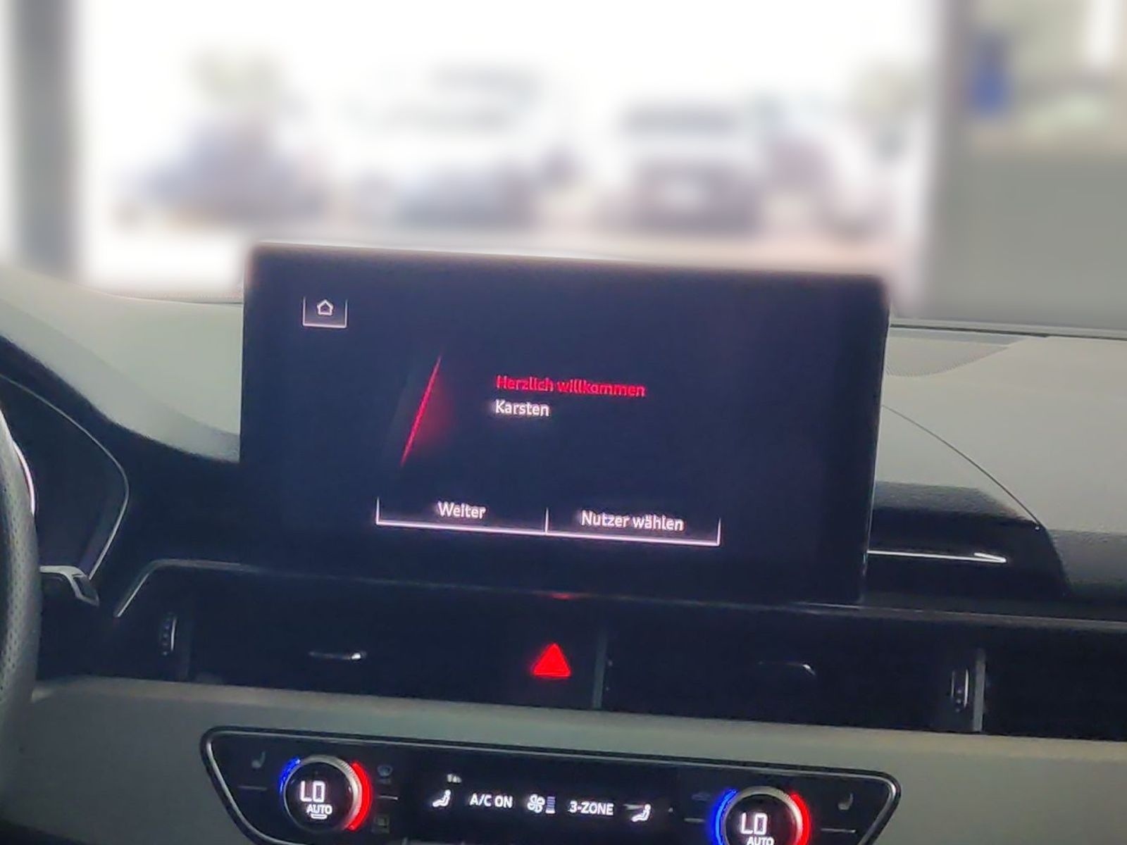 Audi A4 Avant 40 TDI s-line CompetitionPlus - Samsaru's Car Outlet
