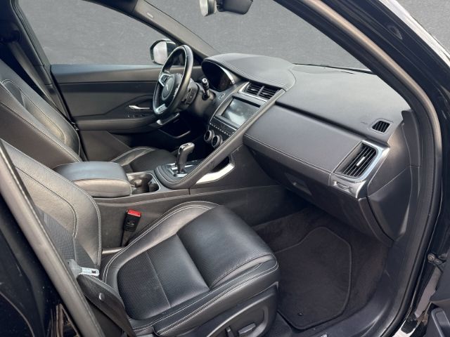 Jaguar E-Pace D180 R-Dynamic S 20''LM BlackPack ACC Tot