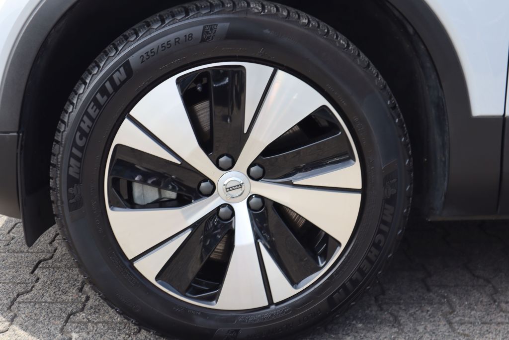 Volvo XC40 T4 Recharge DKG Plus Bright|AHK|NAVI|SHZG