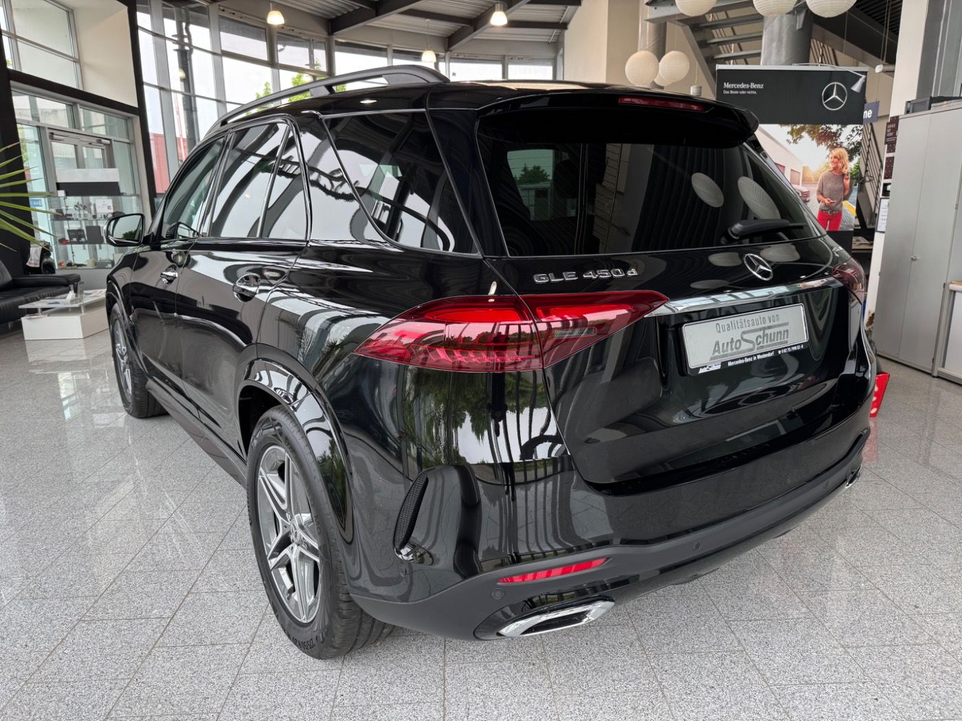 Mercedes-Benz GLE 450 d 4Matic AMG+PANO+AIRMATIC+AHK+NIGHT