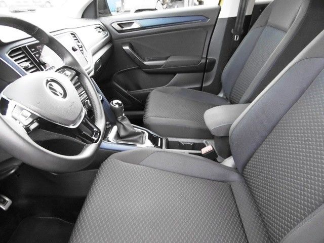 Volkswagen T-ROC 1.0 TSI United - Samsaru's Car Outlet