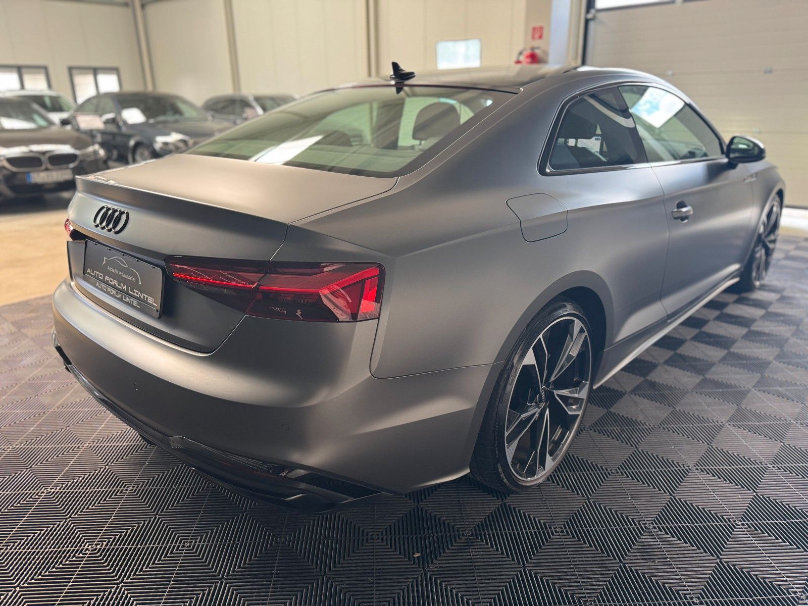 Audi A5 Coupe 40 TDI quattro S line-KAMERA-8XBEREIFT