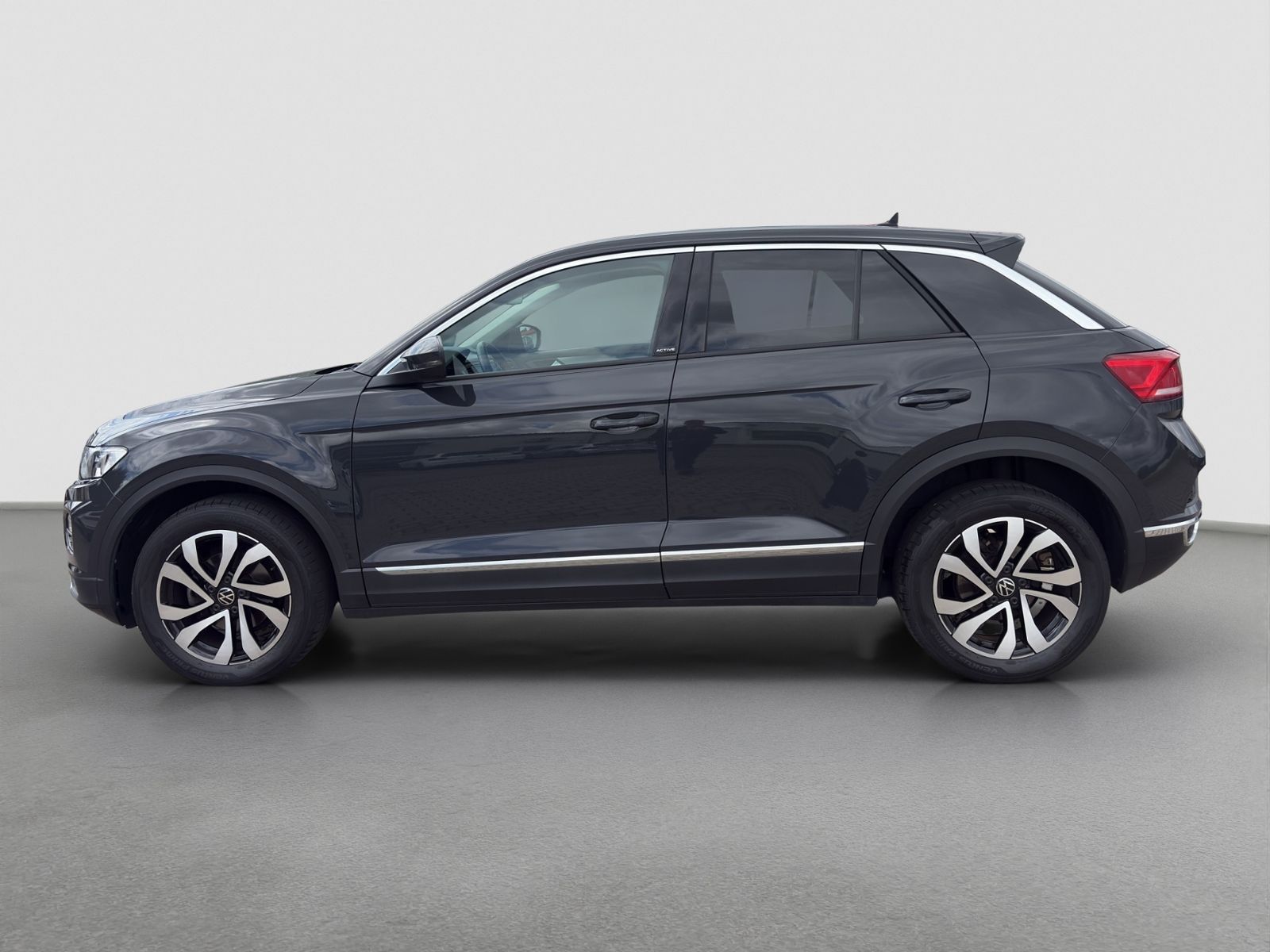 Volkswagen T-Roc 1.0TSI ACTIVE - Samsaru's Car Outlet