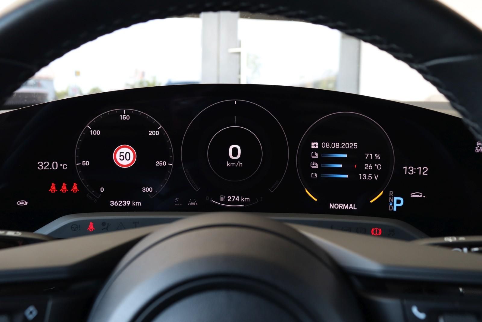 Porsche Taycan 4S Plus Sport Turismo +PANO+18-WEGE+BOSE+