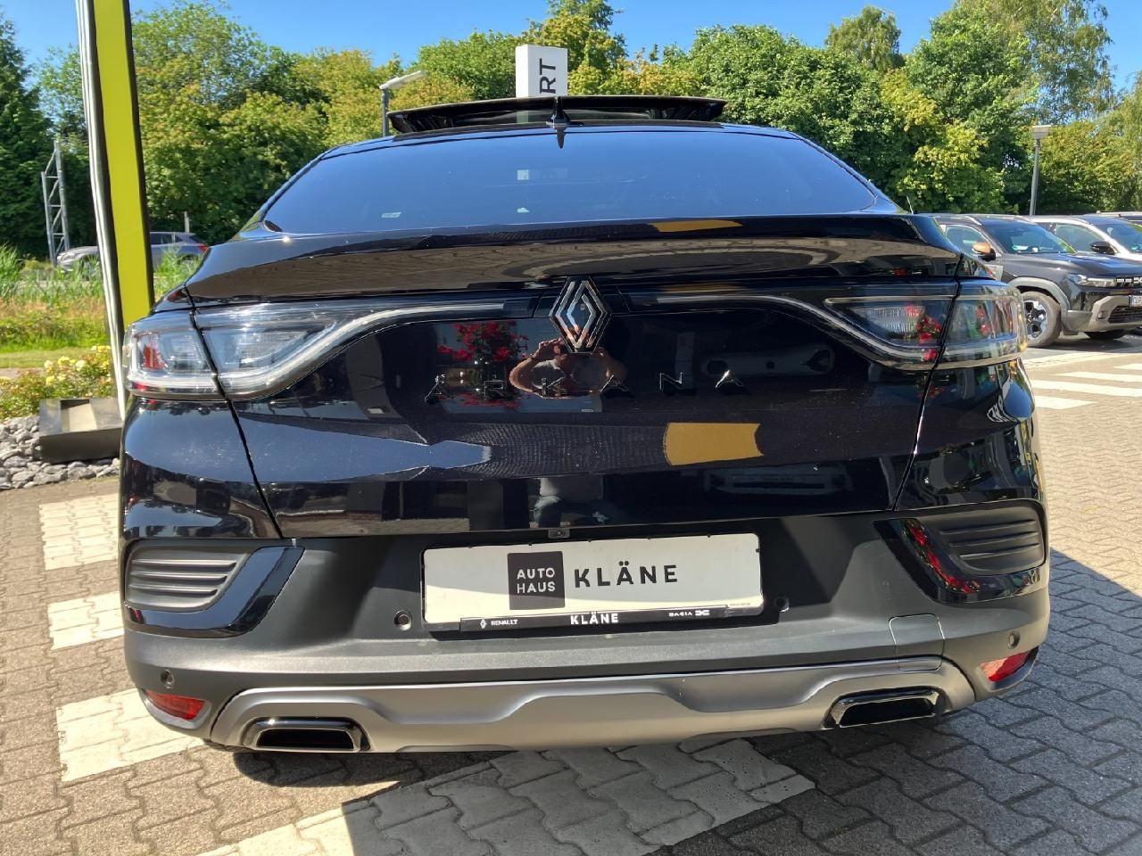 Renault Arkana Esprit Alpine TCe 160 EDC - Samsaru's Car Outlet