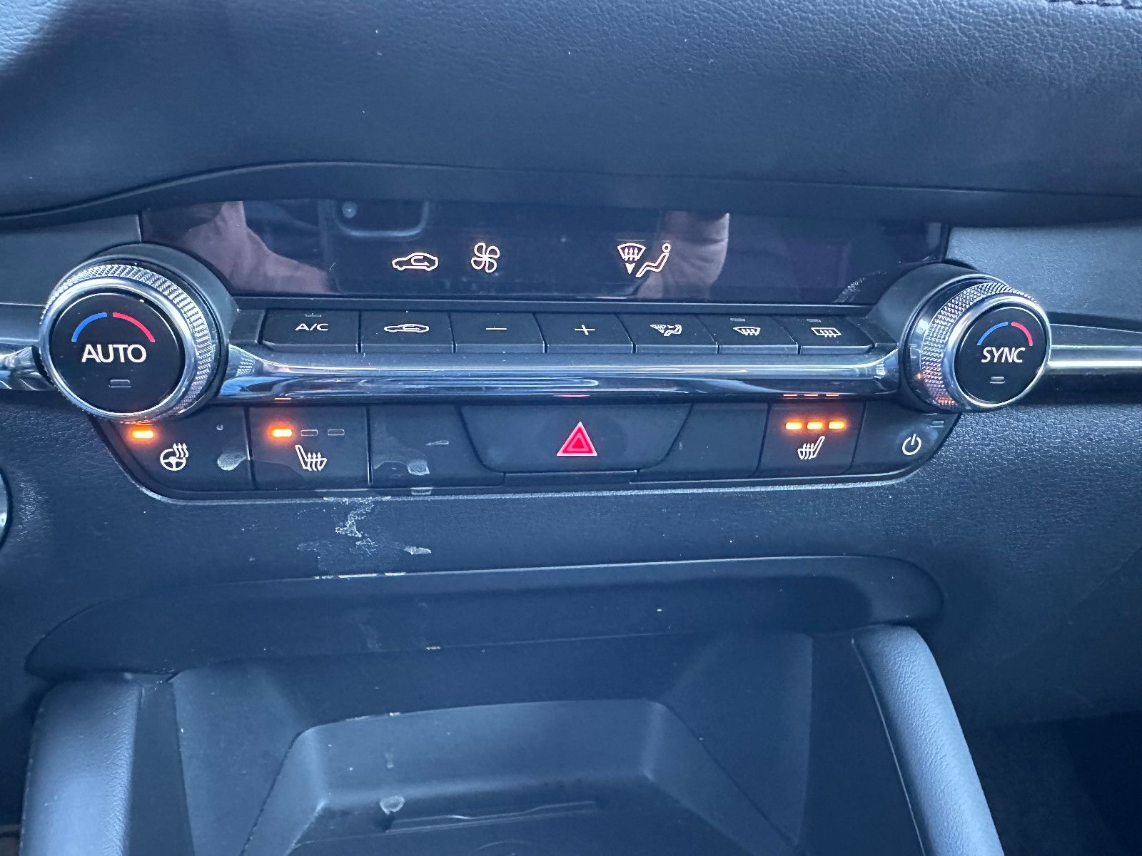 Mazda 3 4-türig G140 ExclusiveLine Autom. BOSE/360°CAM