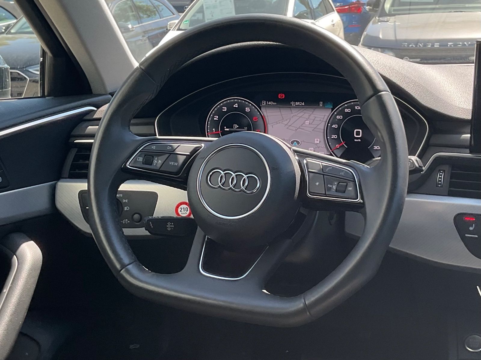 Audi A4 Av.40 TFSI S line S-tronic - Samsaru's Car Outlet
