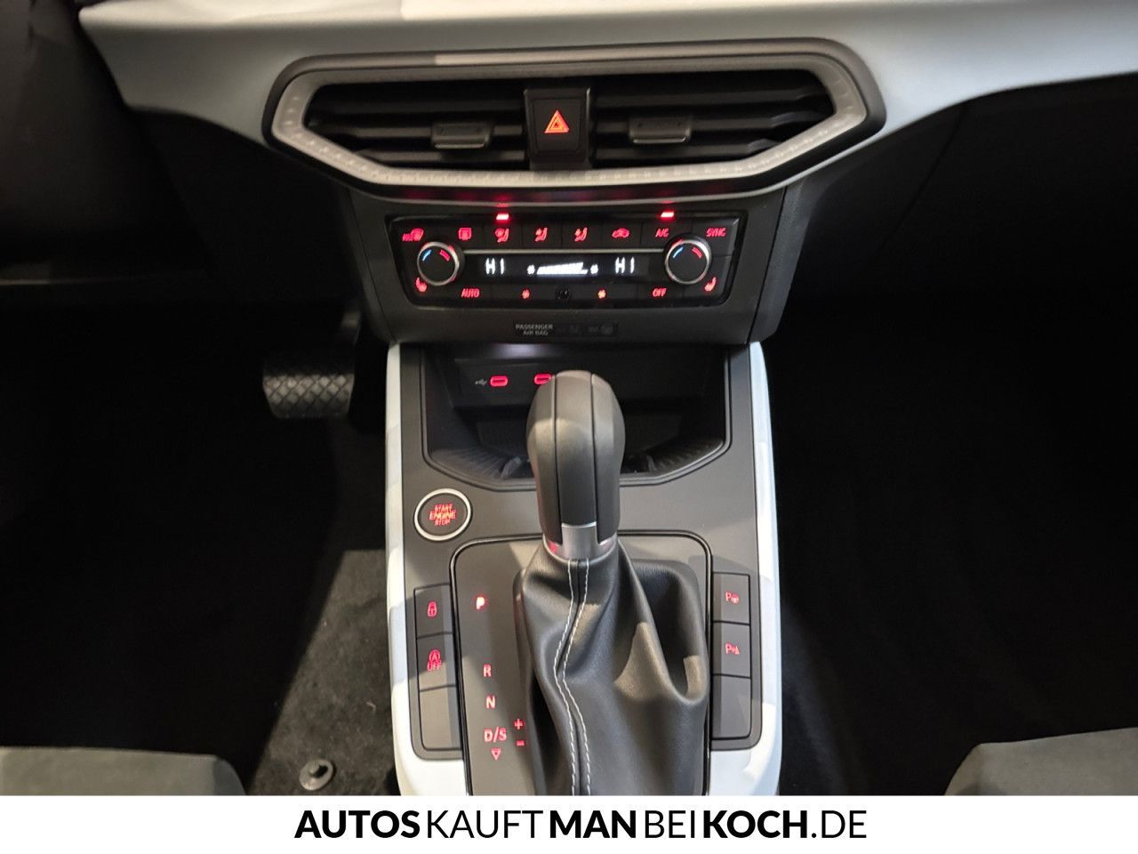 Seat Arona 1.0 TSI DSG Road Edition NAVI AHK