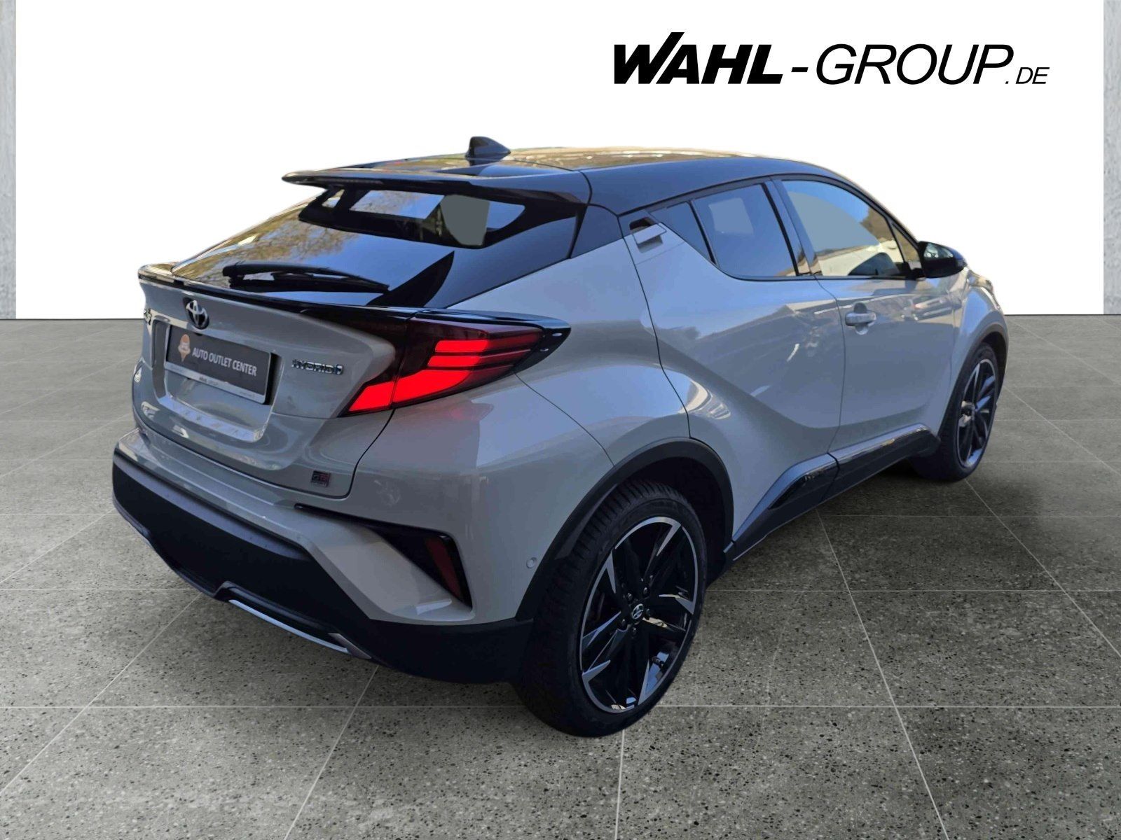 Toyota C-HR Hybrid GR Sport - Samsaru's Car Outlet