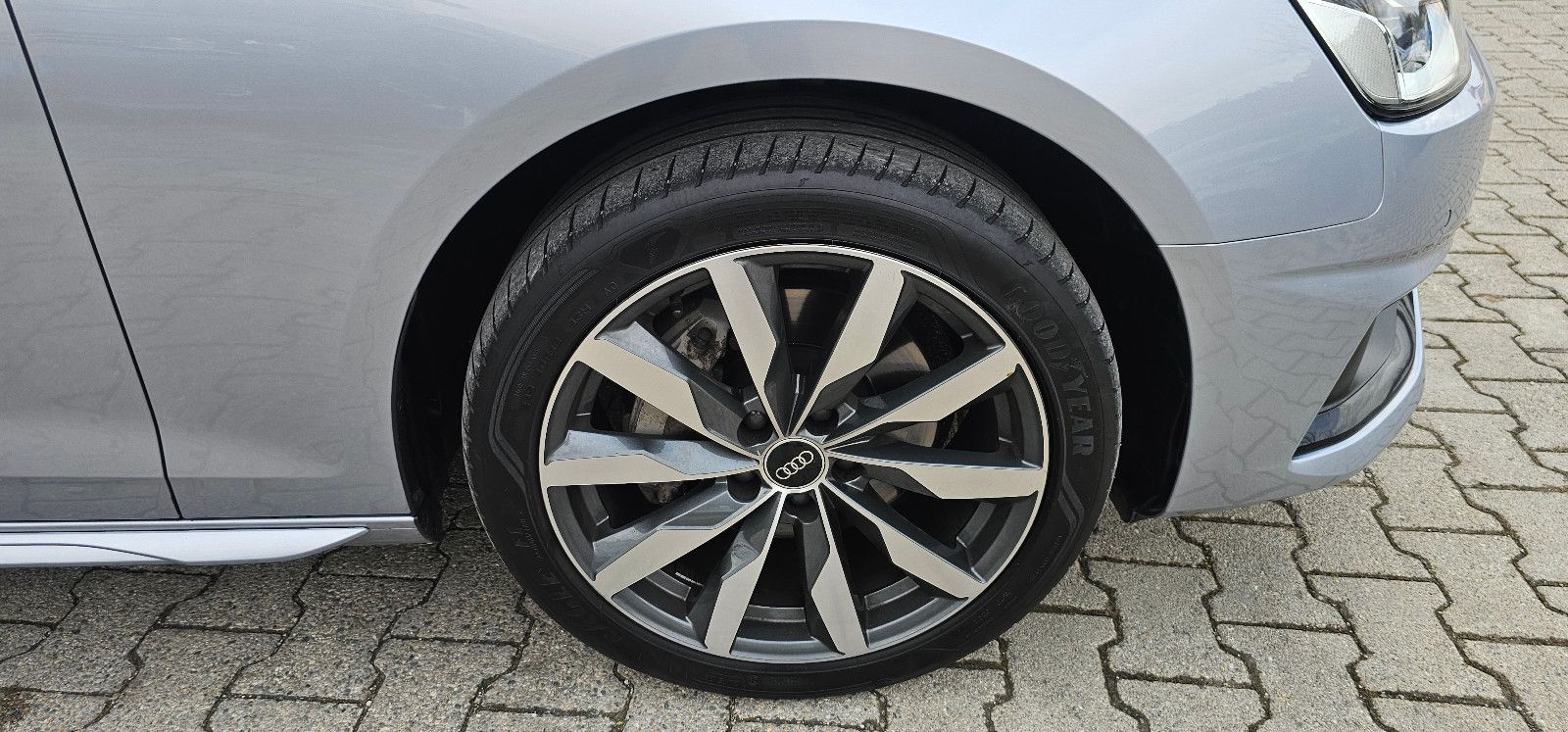 Audi A4*Lim.*40TDI*Quattro*Virtual*LED*Kamera*Carplay