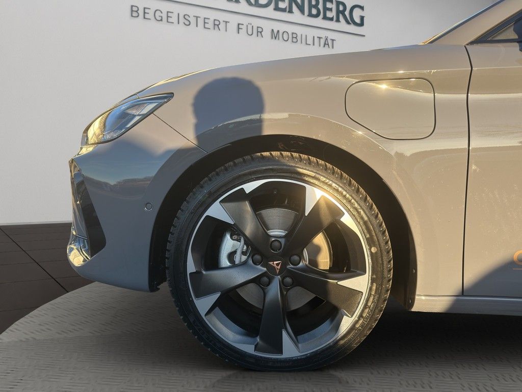 Seat Leon Sportstourer 1.5 e-Hybrid DSG