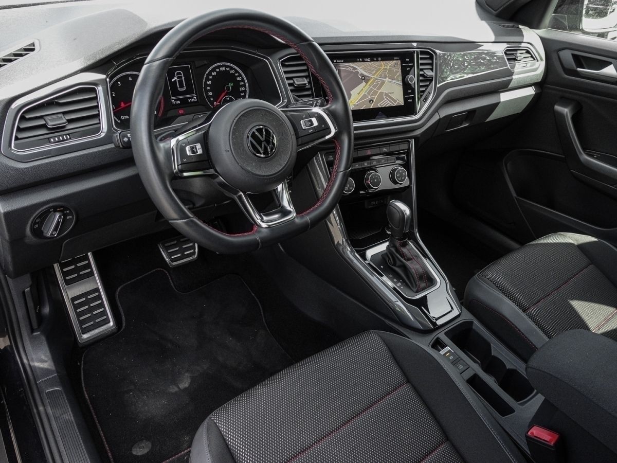 Volkswagen T-ROC 1.5 TSI DSG Sport - Samsaru's Car Outlet